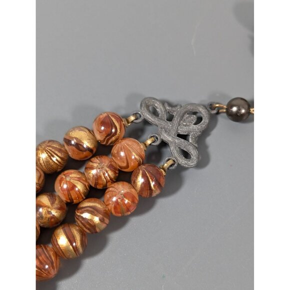 Vintage Iridescent Brown Lucited Bead Triple Strand Necklace 17" Choker - Picture 9 of 10